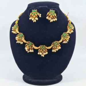 Lotus Pearl Necklace