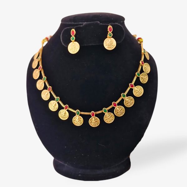 Matt Finish Coin Necklace Set