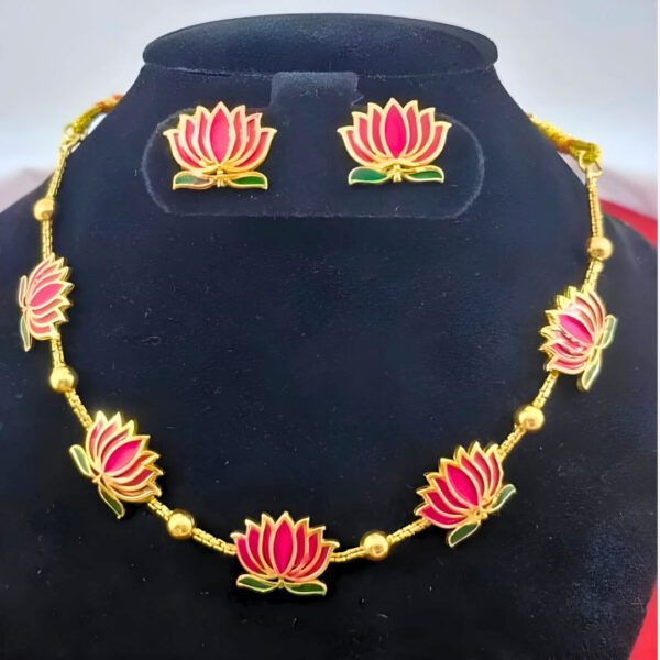 Multicolour Lotus Necklace Set