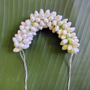Artificial jasmine String
